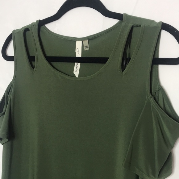 Workwear Blouse - Picture 2 of 5